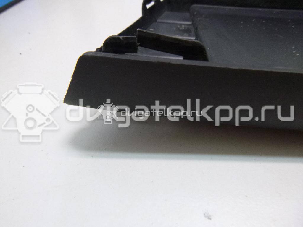 Фото Решетка в бампер центральная  1718734 для Ford Focus {forloop.counter}}