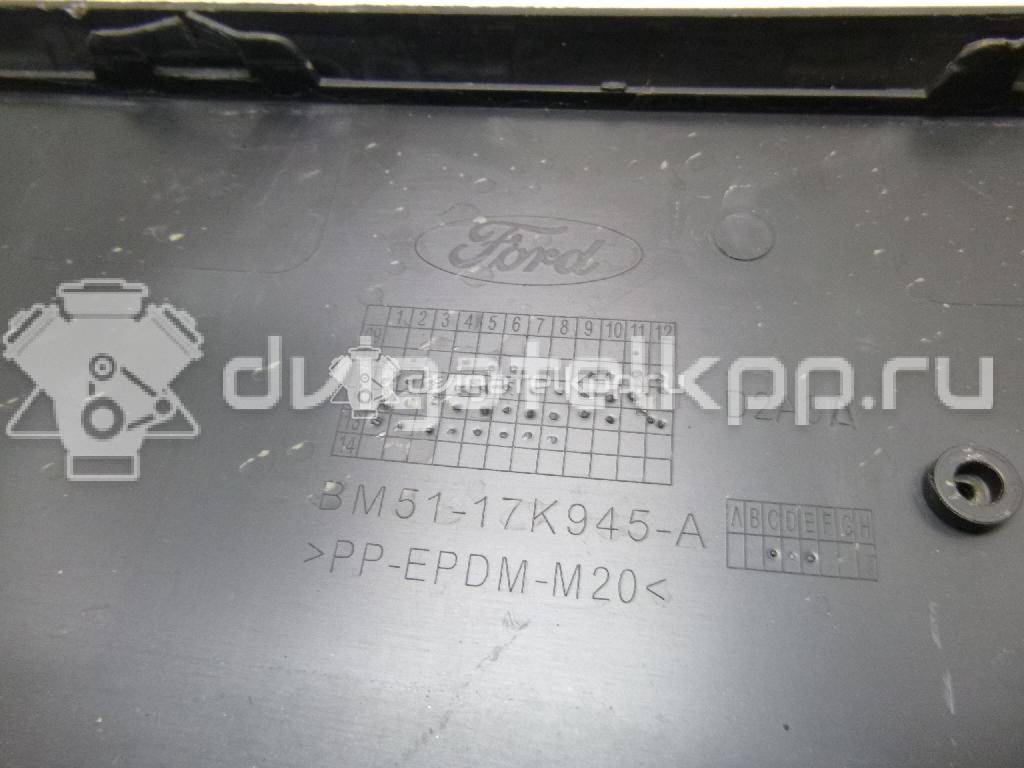 Фото Решетка в бампер центральная  1718734 для Ford Focus {forloop.counter}}