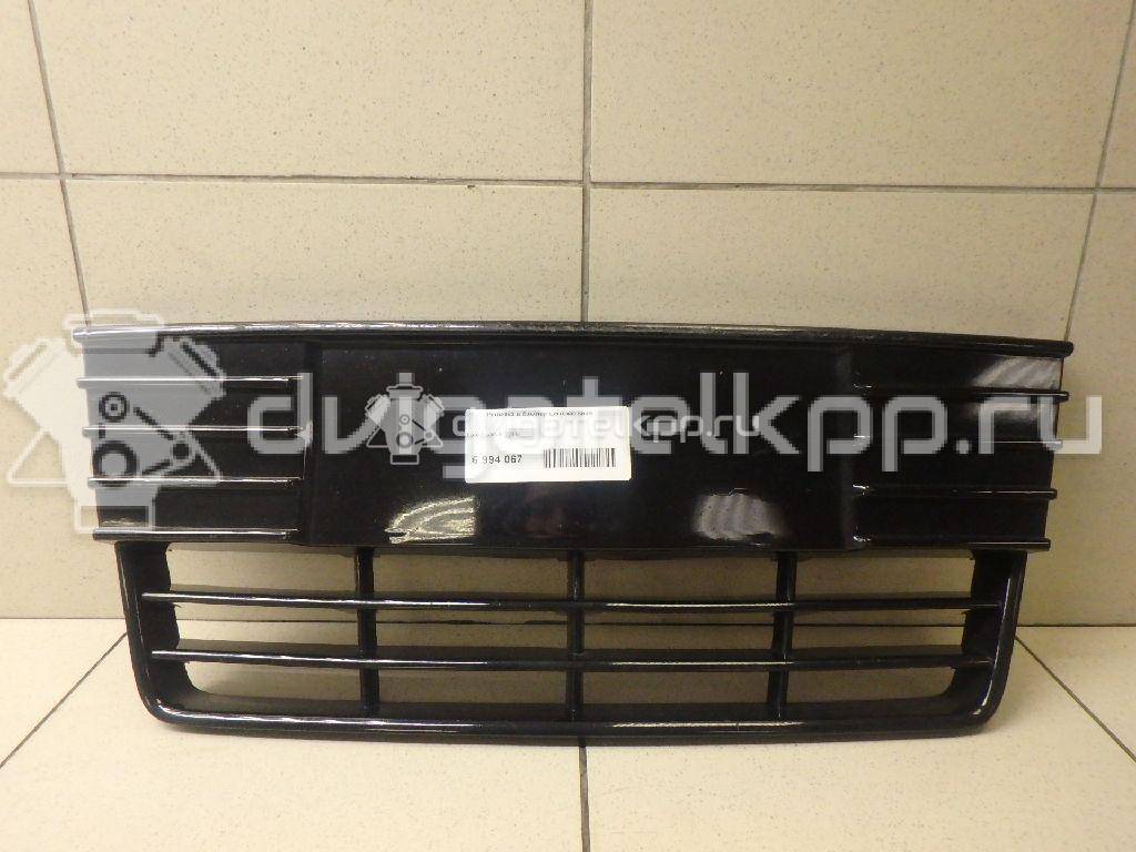 Фото Решетка в бампер центральная  BM5Z17K945GA для Ford Focus {forloop.counter}}
