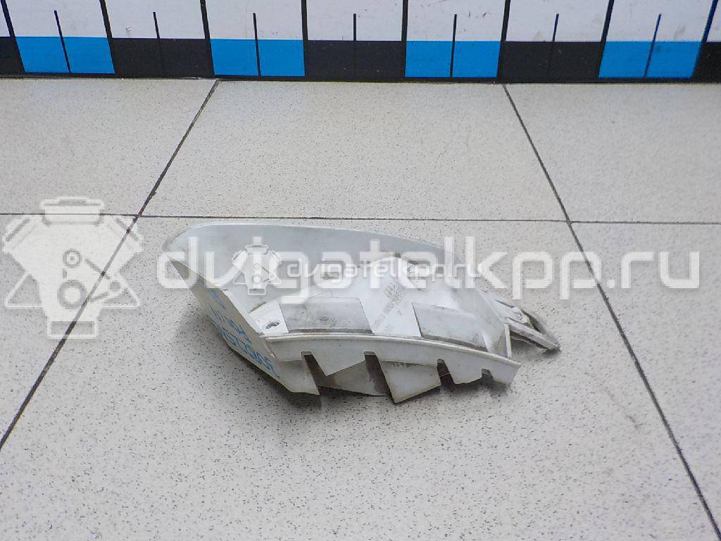 Фото Кронштейн заднего бампера левый  1722284 для Ford Focus {forloop.counter}}