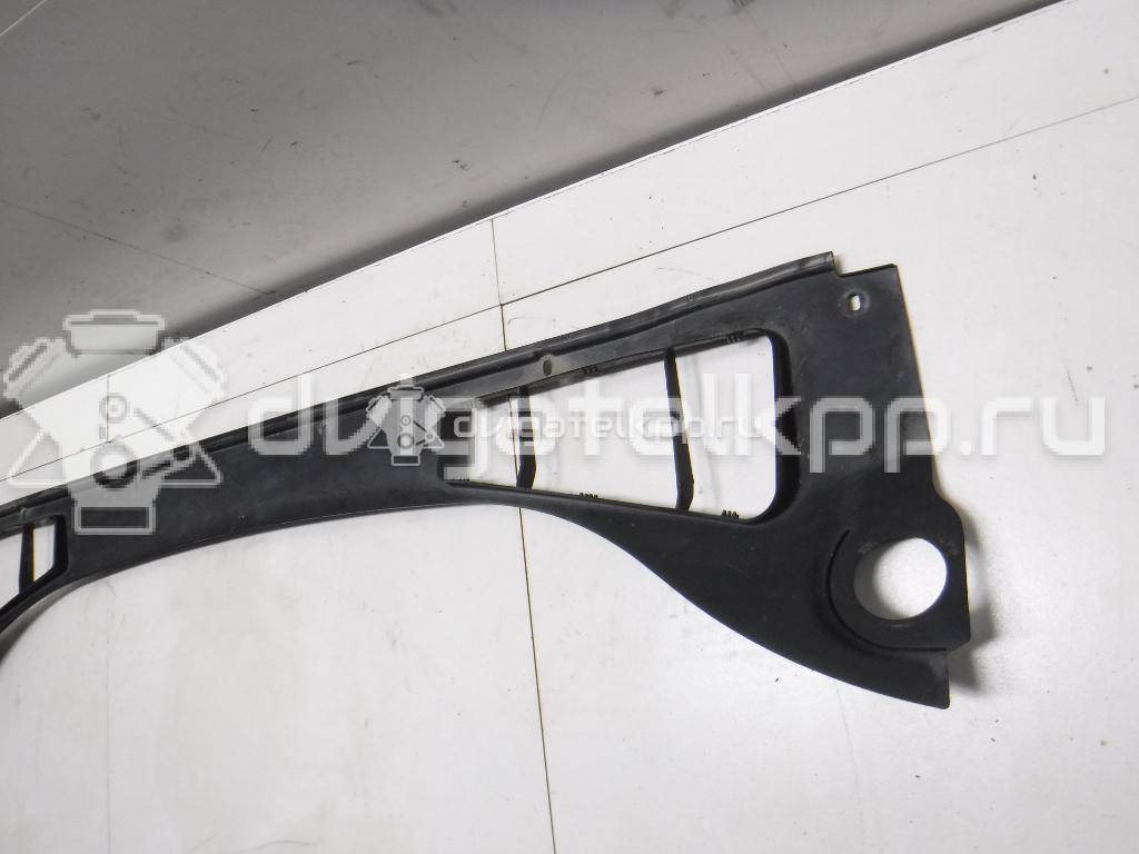 Фото Решетка стеклооч. (планка под лобовое стекло)  1837803 для Ford Fiesta {forloop.counter}}