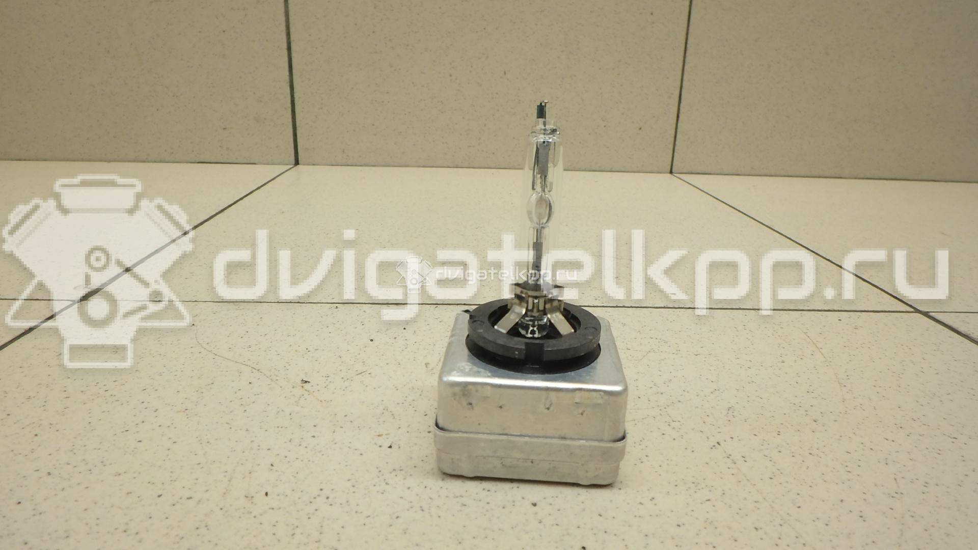 Фото Лампа ксеноновая  4855951 для Ford Focus / Kuga / C-Max / Grand {forloop.counter}}