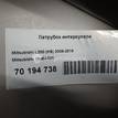 Фото Патрубок интеркулера для двигателя 4D56 (16V) для Mitsubishi Pajero / L 110-178 л.с 16V 2.5 л Дизельное топливо 1505A088 {forloop.counter}}