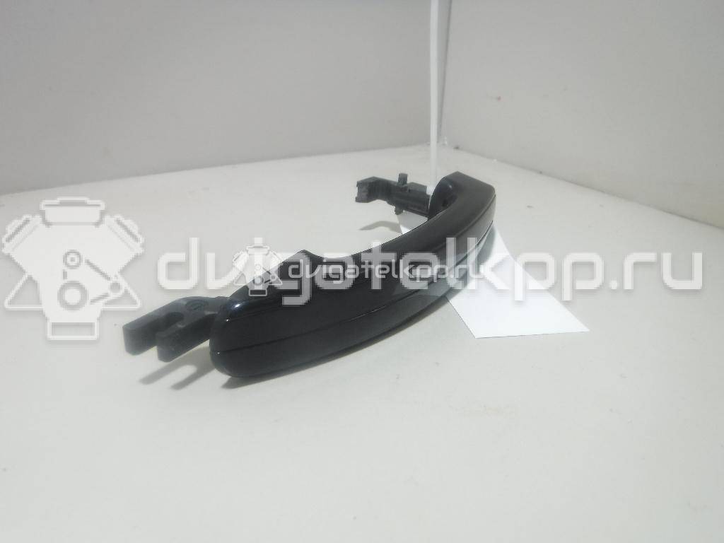 Фото Ручка двери передней наружная правая  1305822 для Ford Focus {forloop.counter}}