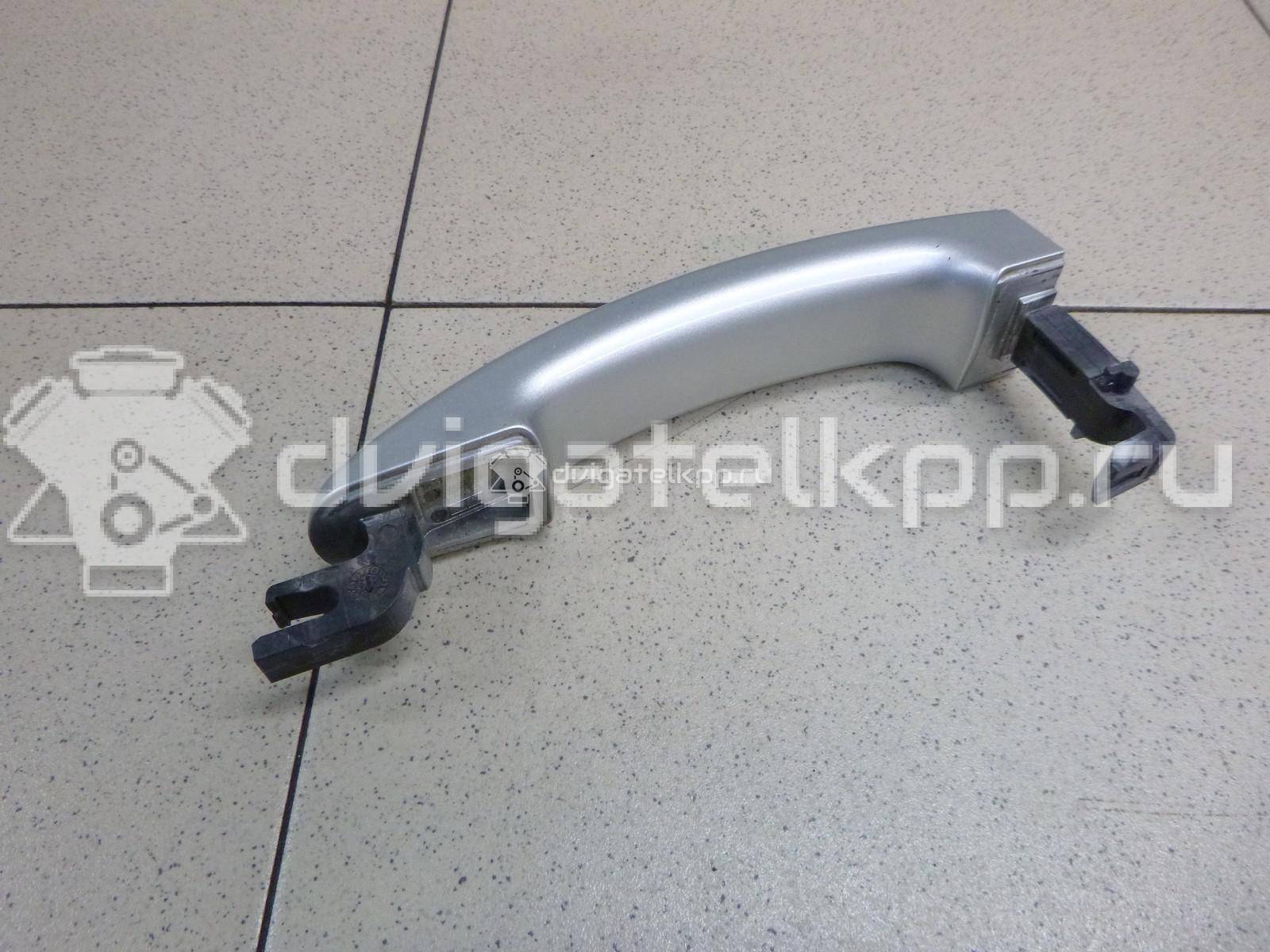 Фото Ручка двери передней наружная правая  1305822 для Ford Focus {forloop.counter}}