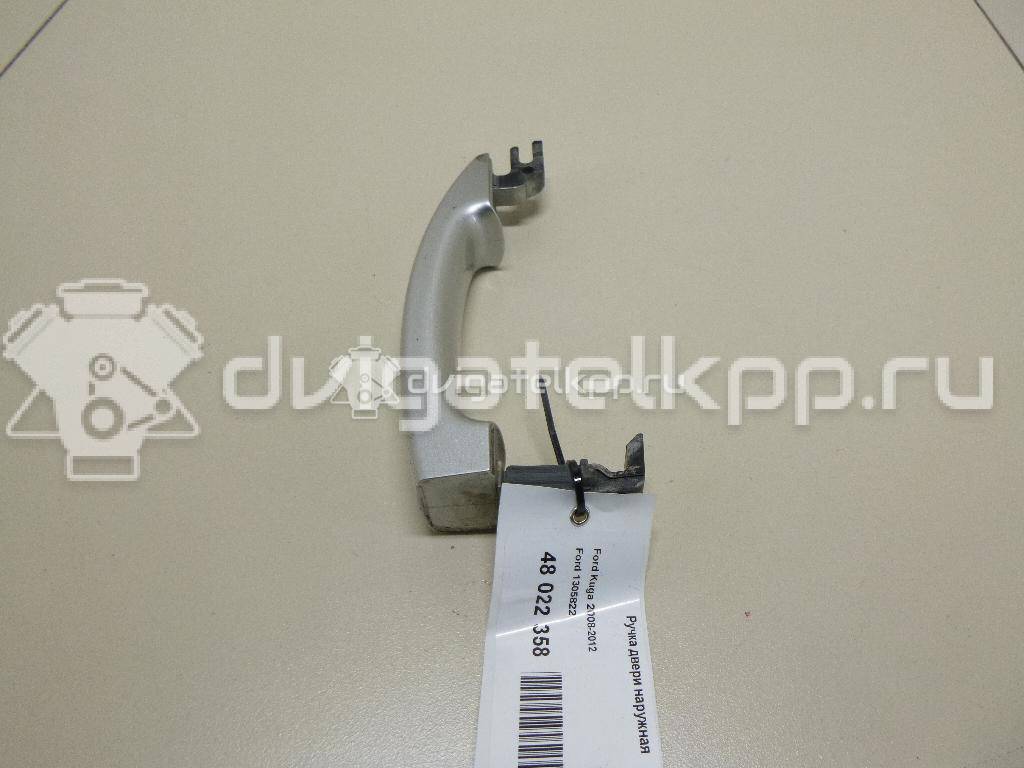 Фото Ручка двери передней наружная правая  1305822 для Ford Focus {forloop.counter}}