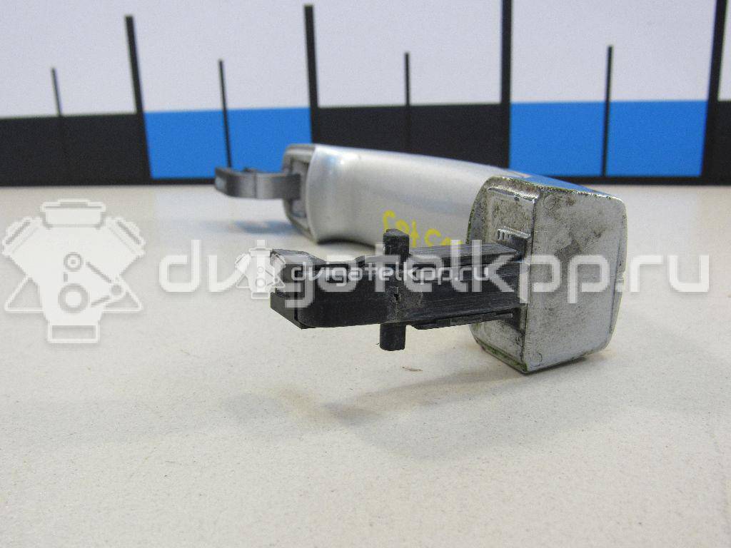 Фото Ручка двери задней наружная левая  1305822 для Ford Focus {forloop.counter}}