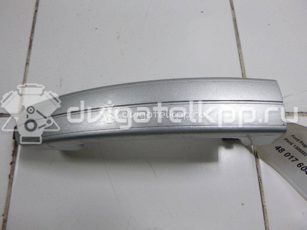 Фото Ручка двери задней наружная левая  1305822 для Ford Focus {forloop.counter}}