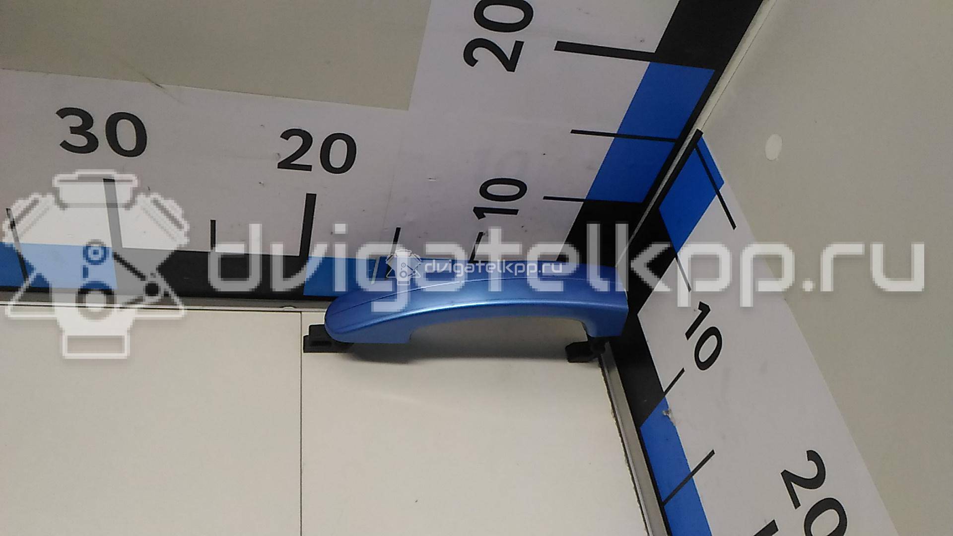Фото Ручка двери задней наружная левая  1305822 для Ford Focus {forloop.counter}}