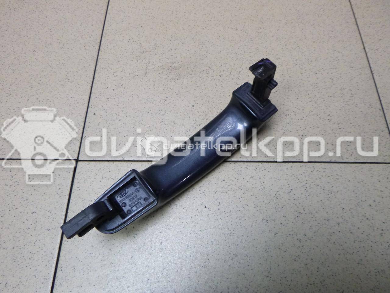 Фото Ручка двери задней наружная левая  1305822 для Ford Focus {forloop.counter}}
