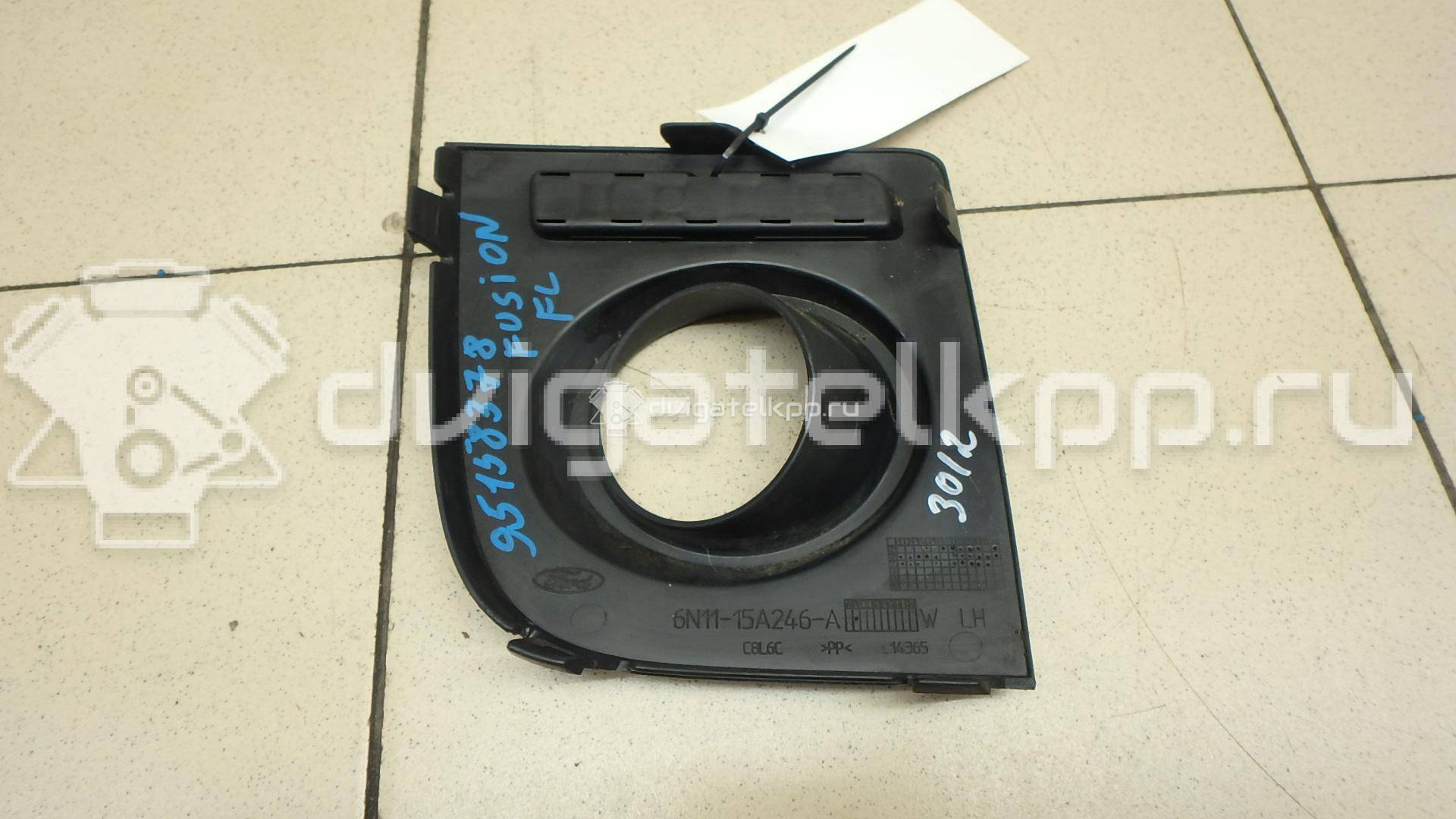 Фото Рамка противотуманной фары левой  1369325 для Ford Fusion Ju {forloop.counter}}