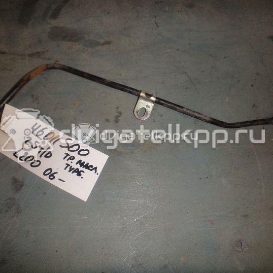 Фото Трубка масляная для двигателя 4D56 (8V) для Ford / Honda / Mitsubishi 69-87 л.с 8V 2.5 л Дизельное топливо 1225A014