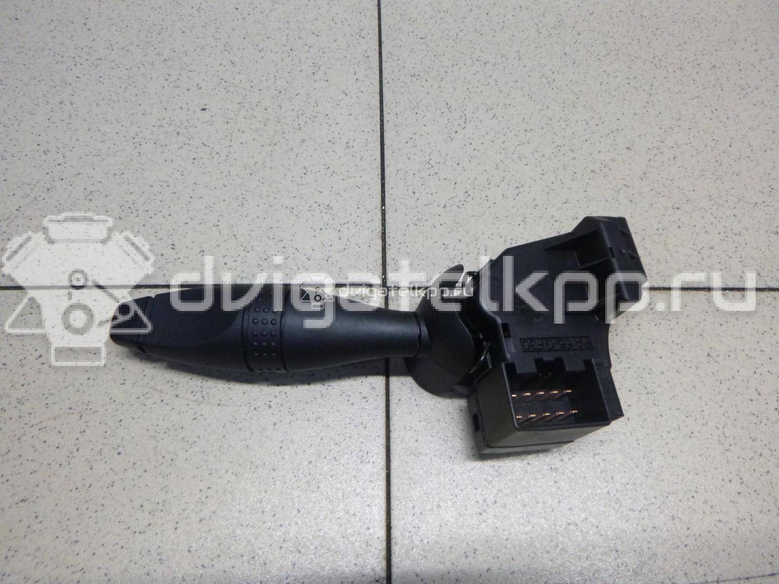 Фото Переключатель стеклоочистителей  1357437 для Ford Fiesta / Mondeo / Fusion Ju {forloop.counter}}