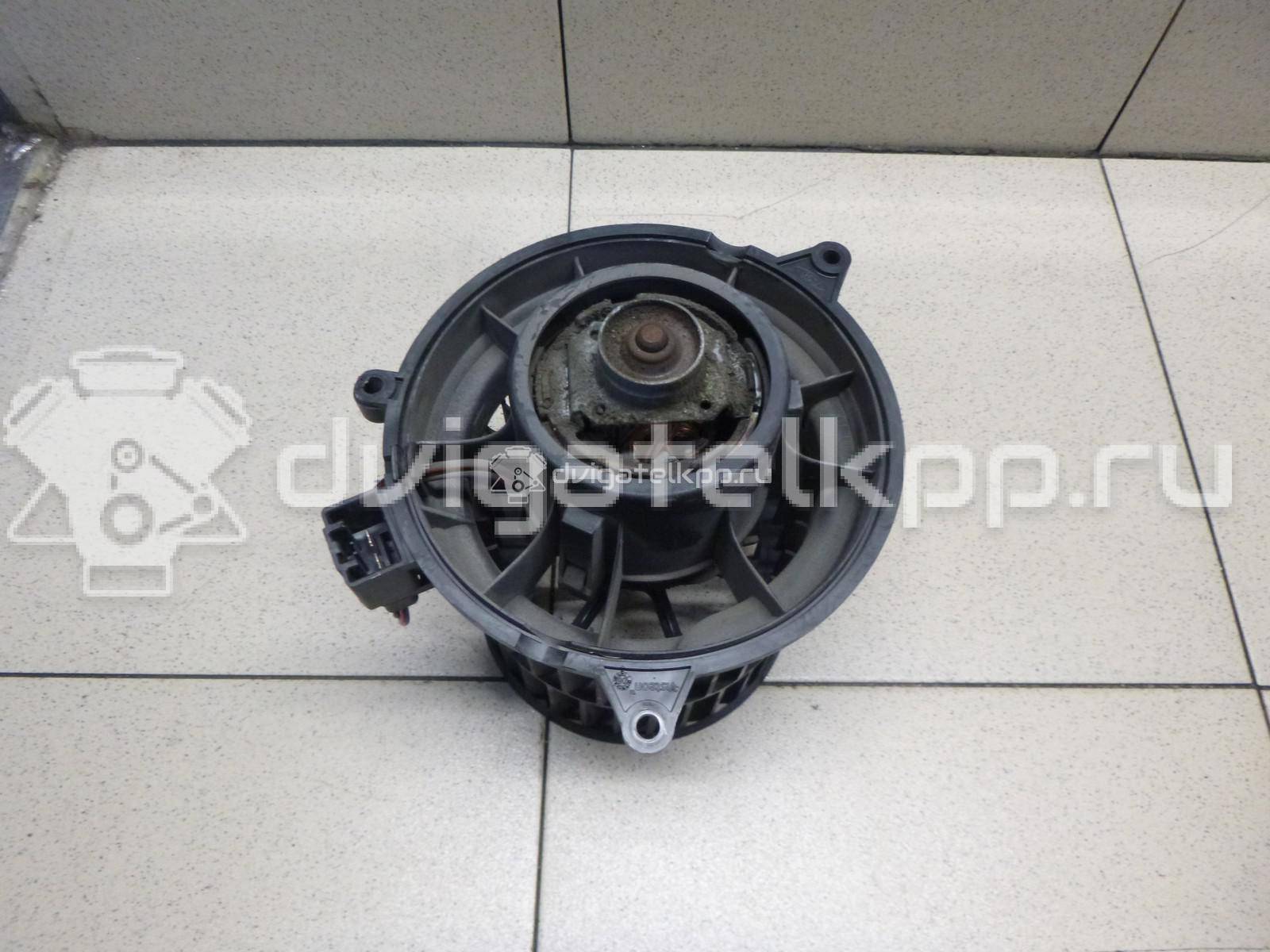 Фото Моторчик отопителя  1252926 для Ford Fiesta / Fusion Ju {forloop.counter}}