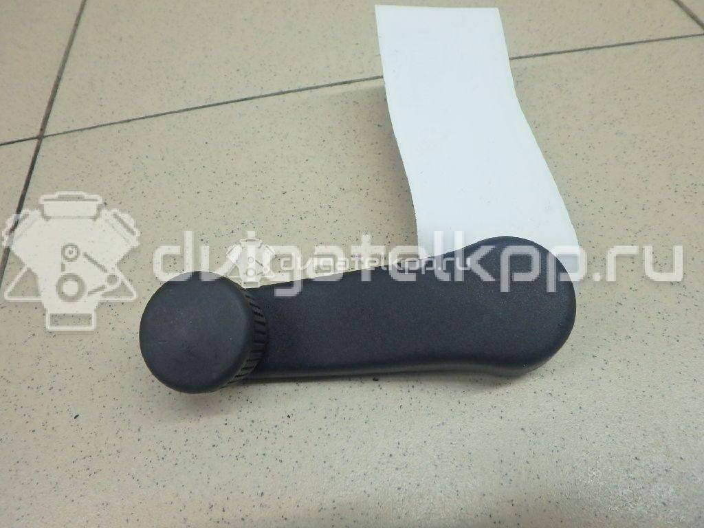 Фото Ручка стеклоподъемника  1H0837581D для ford Galaxy {forloop.counter}}