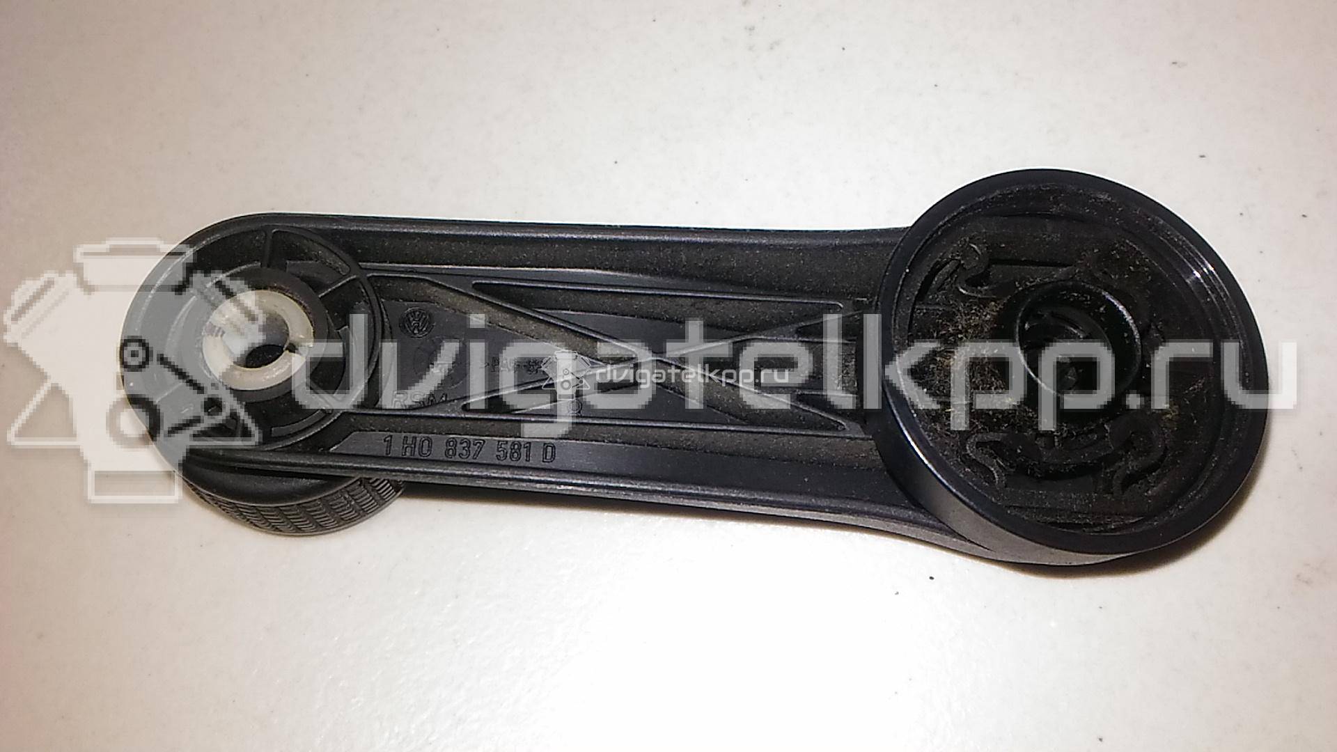 Фото Ручка стеклоподъемника  1H0837581D для ford Galaxy {forloop.counter}}