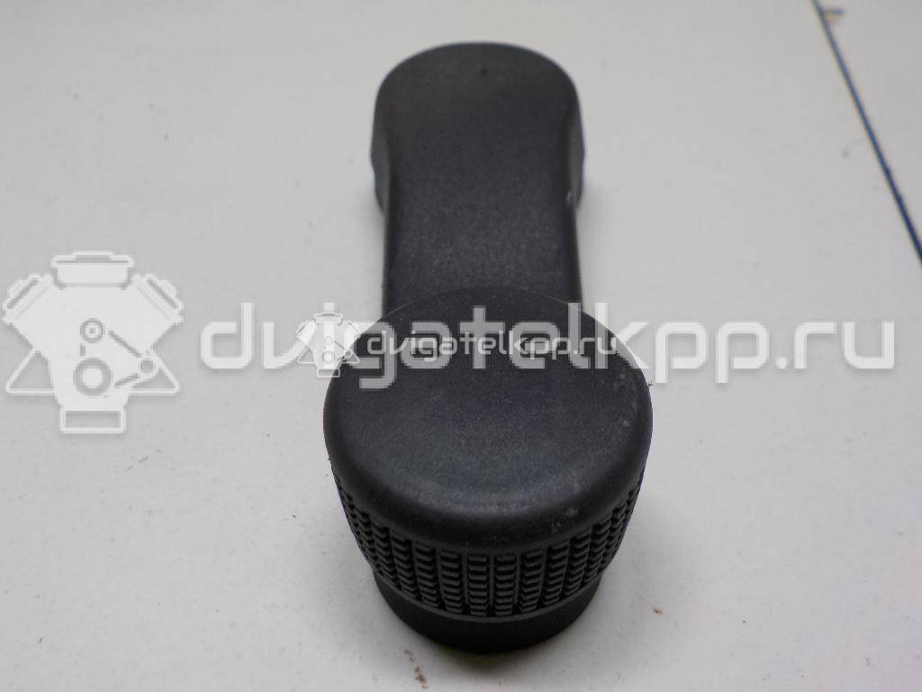 Фото Ручка стеклоподъемника  1h0837581d для ford Galaxy {forloop.counter}}