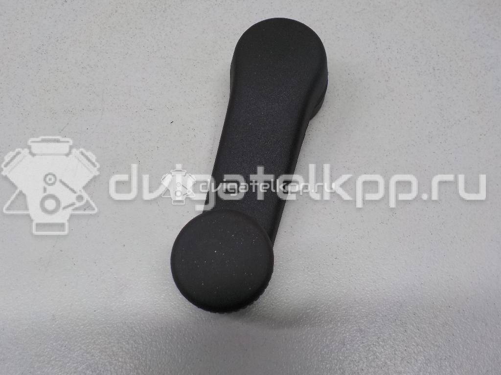 Фото Ручка стеклоподъемника  1H0837581D для ford Galaxy {forloop.counter}}