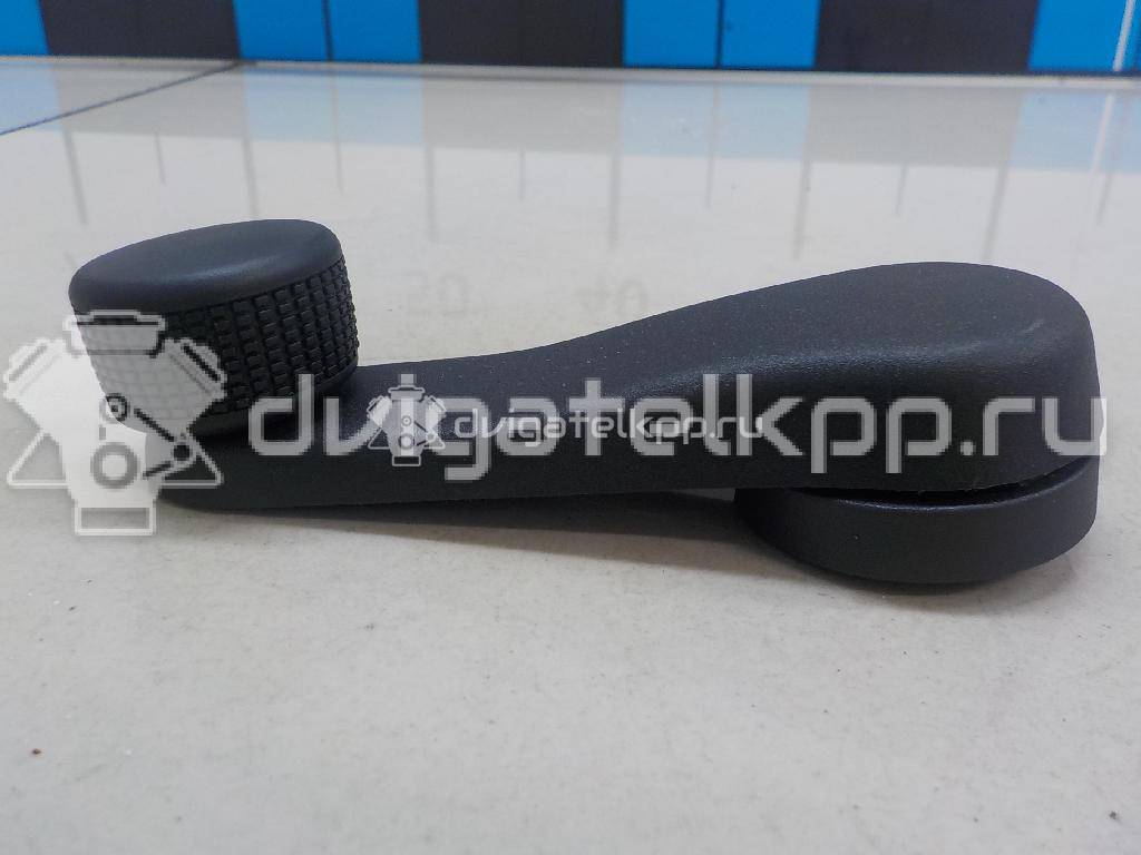Фото Ручка стеклоподъемника  1H0837581D для ford Galaxy {forloop.counter}}
