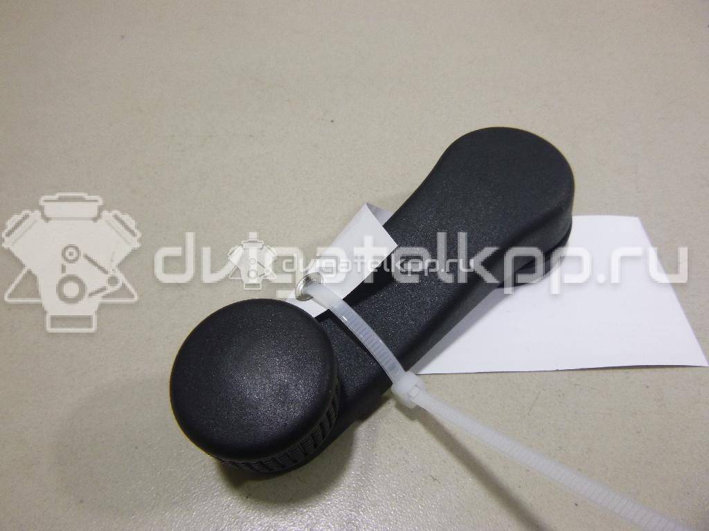 Фото Ручка стеклоподъемника  1H0837581D для ford Galaxy {forloop.counter}}