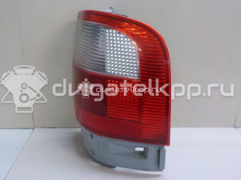 Фото Фонарь задний наружный правый  1319106 для Ford Galaxy {forloop.counter}}