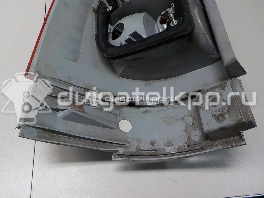 Фото Фонарь задний наружный правый  1382588 для Ford Galaxy {forloop.counter}}