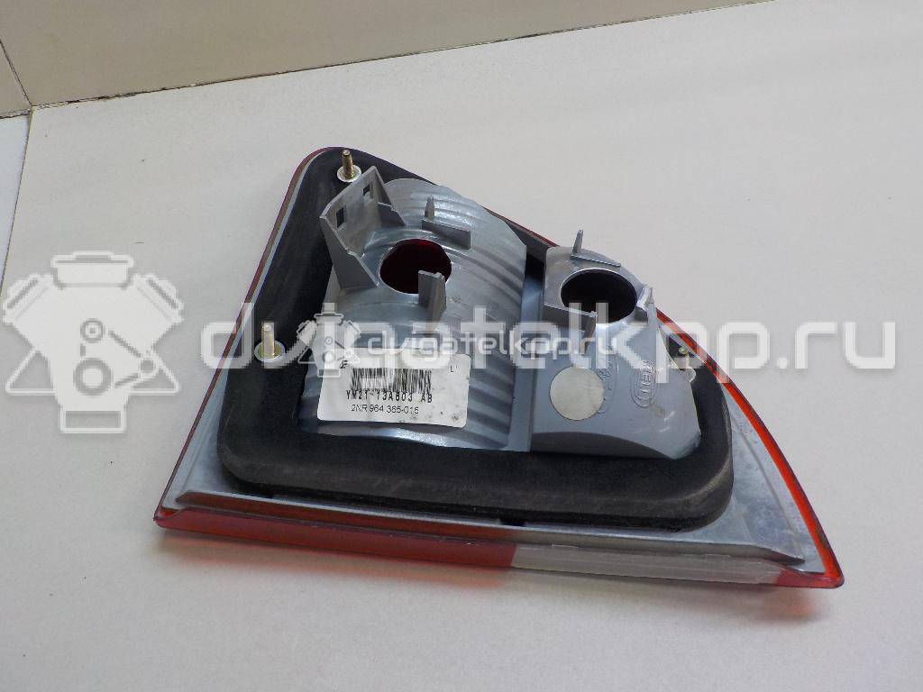 Фото Фонарь задний внутренний левый  1108924 для Ford Galaxy {forloop.counter}}