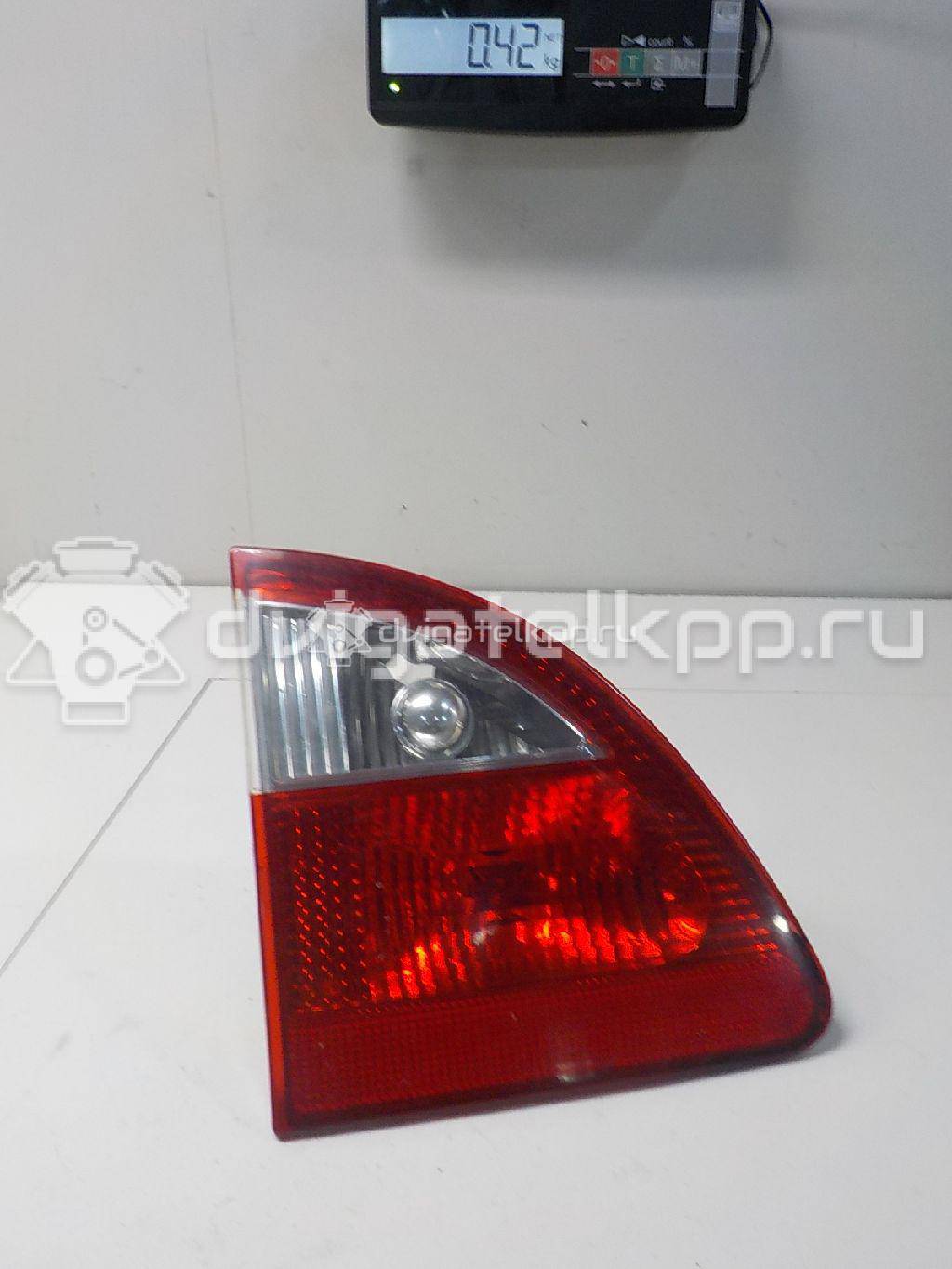 Фото Фонарь задний внутренний левый  1382586 для Ford Galaxy {forloop.counter}}