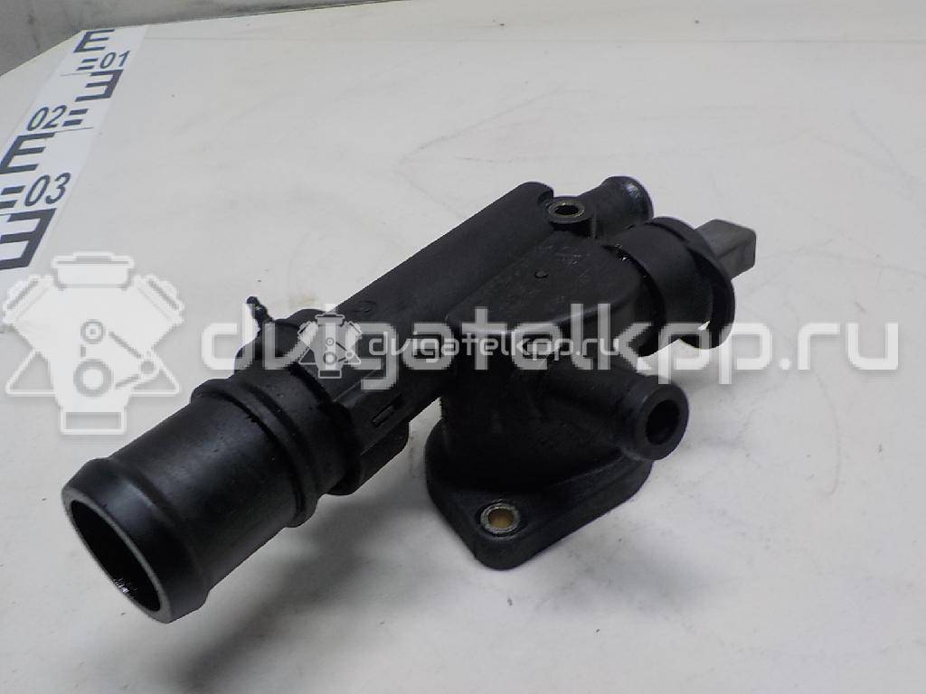 Фото Фланец двигателя системы охлаждения  038121132D для audi A4 [B7] {forloop.counter}}