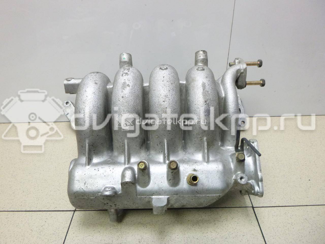 Фото Коллектор впускной для двигателя 4G63 (DOHC 16V) для Mitsubishi Santamo / Lancer / Galant / Space / Outlander 106-150 л.с 16V 2.0 л бензин MD321706 {forloop.counter}}