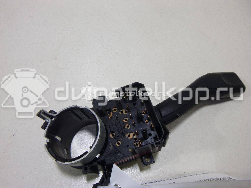 Фото Переключатель поворотов подрулевой  8L0953513G для ford Galaxy {forloop.counter}}