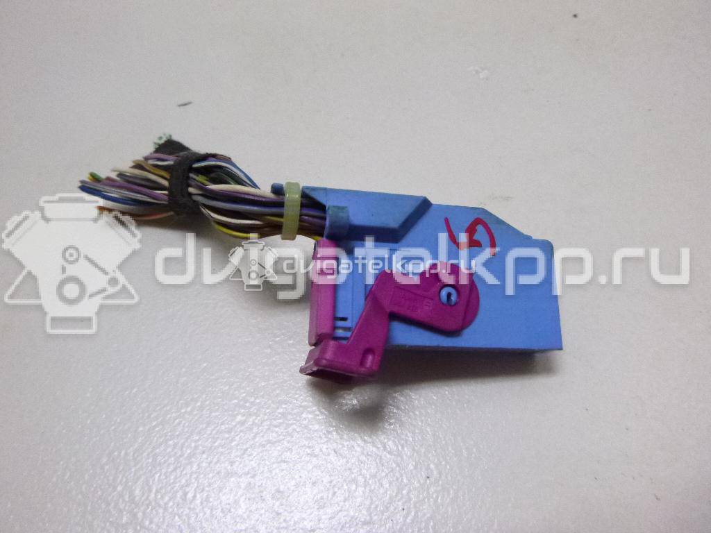 Фото Разъем  8l0972977d для audi A2 [8Z0] {forloop.counter}}