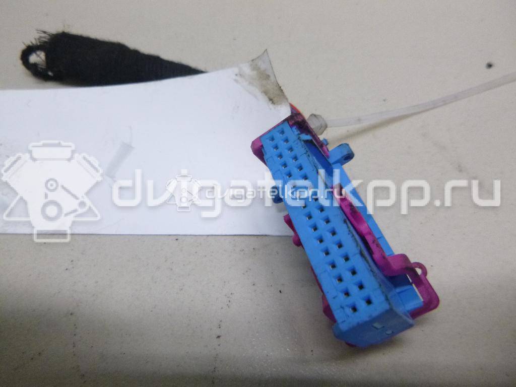 Фото Разъем  8L0972977D для ford Galaxy {forloop.counter}}