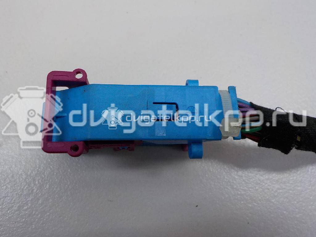 Фото Разъем  8L0972977D для ford Galaxy {forloop.counter}}