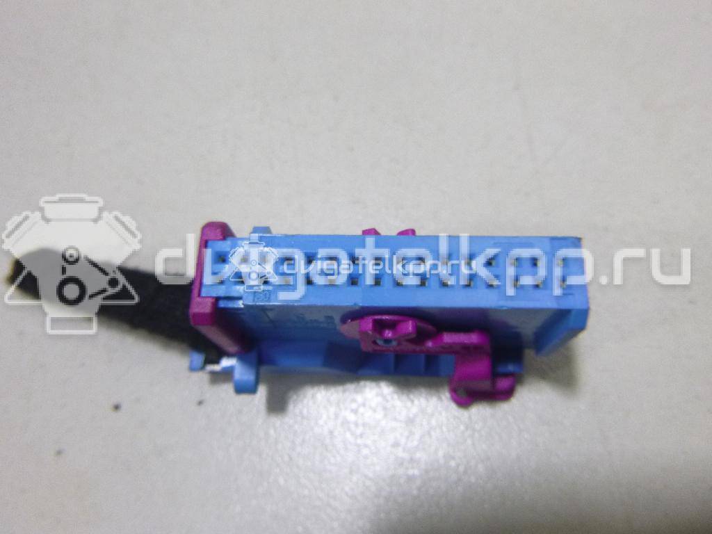 Фото Разъем  8L0972977D для ford Galaxy {forloop.counter}}