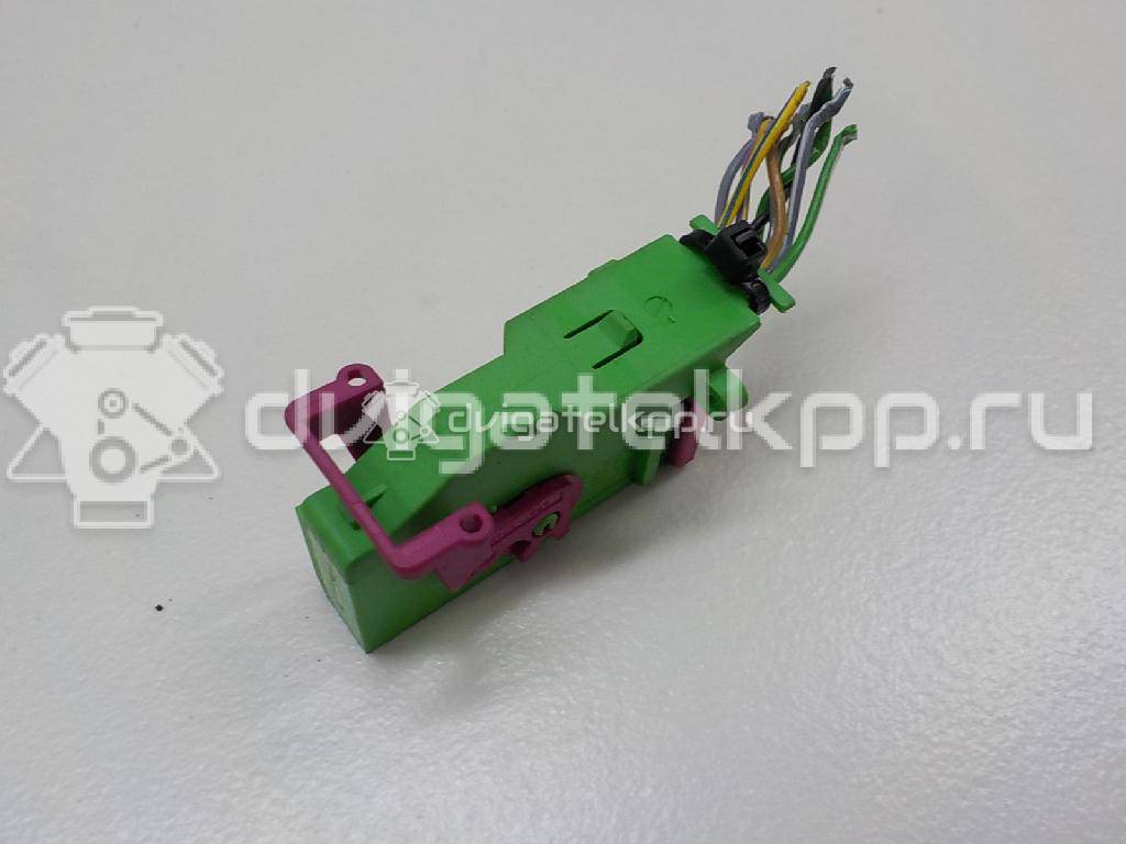 Фото Разъем  8l0972977c для audi A2 [8Z0] {forloop.counter}}