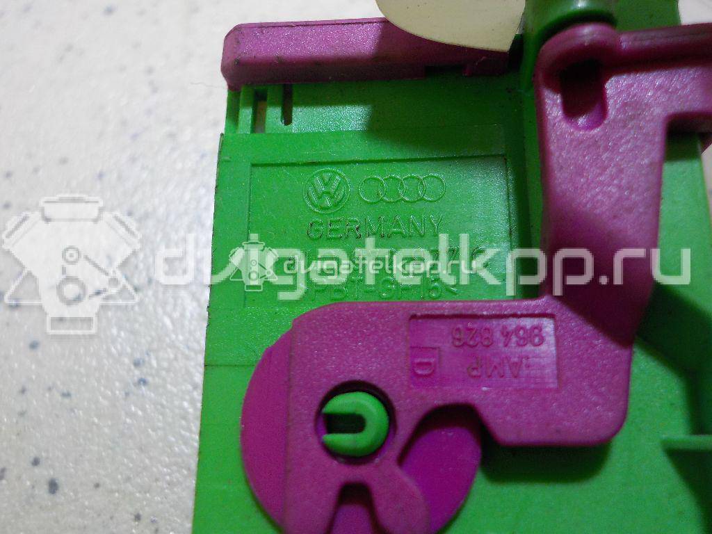 Фото Разъем  8L0972977C для ford Galaxy {forloop.counter}}