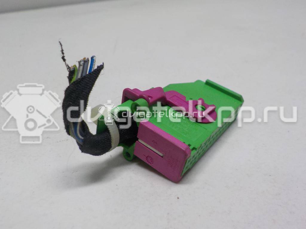 Фото Разъем  8l0972977c для audi A2 [8Z0] {forloop.counter}}