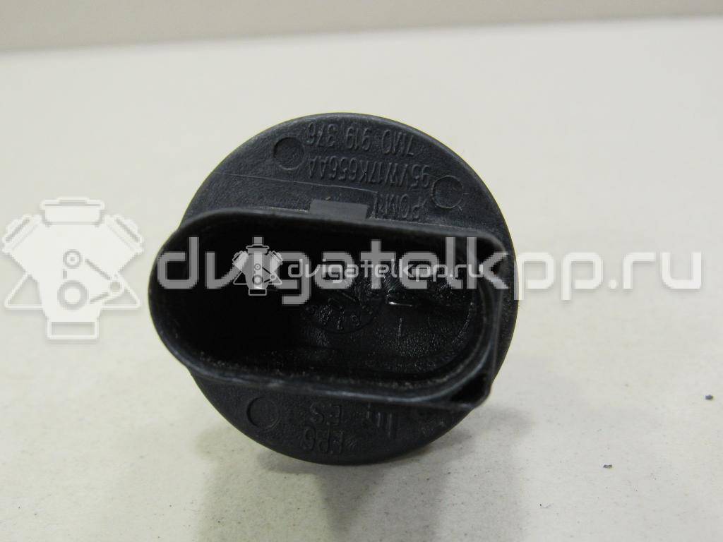 Фото Датчик уровня в бачок омывателя  7m0919376 для audi A8 [4N] {forloop.counter}}