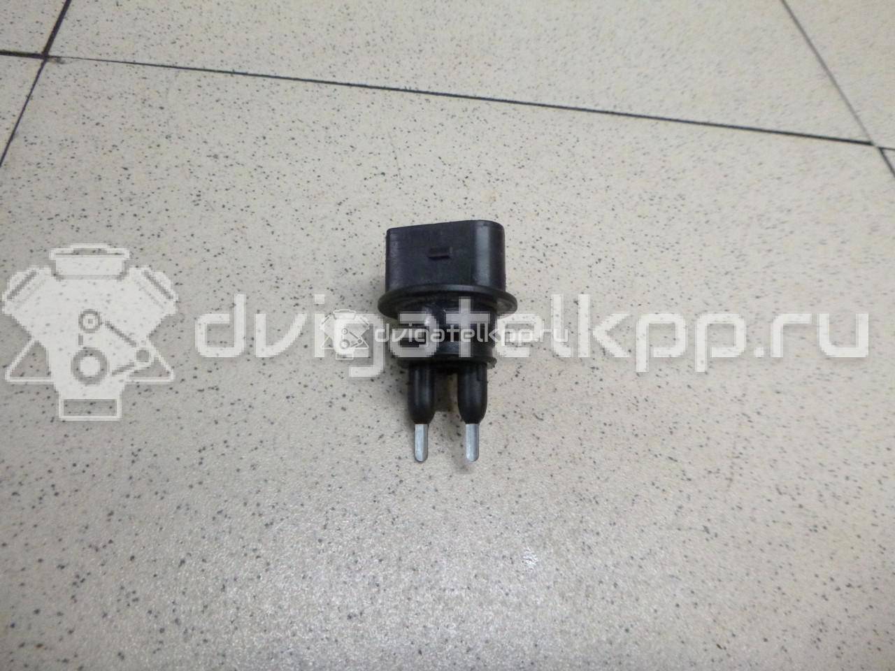 Фото Датчик уровня в бачок омывателя  7m0919376 для audi A8 [4N] {forloop.counter}}