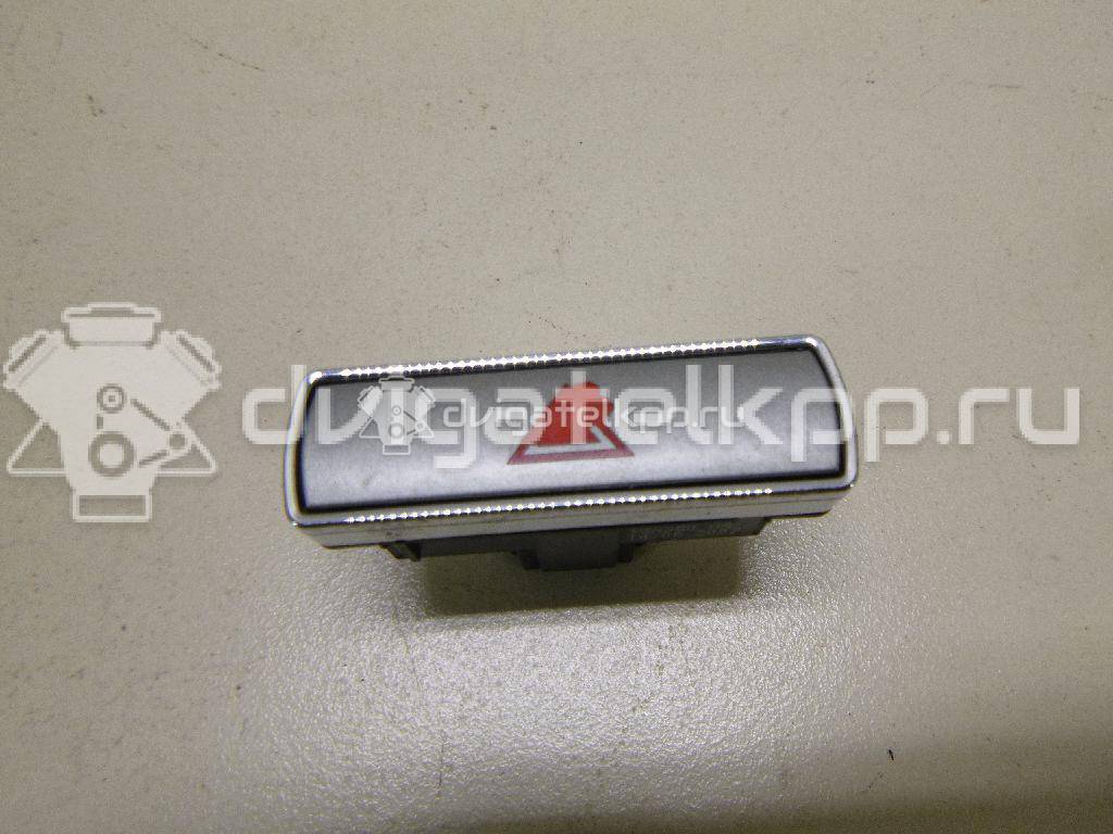 Фото Кнопка аварийной сигнализации  1553762 для Ford Galaxy / S-Max / Mondeo {forloop.counter}}