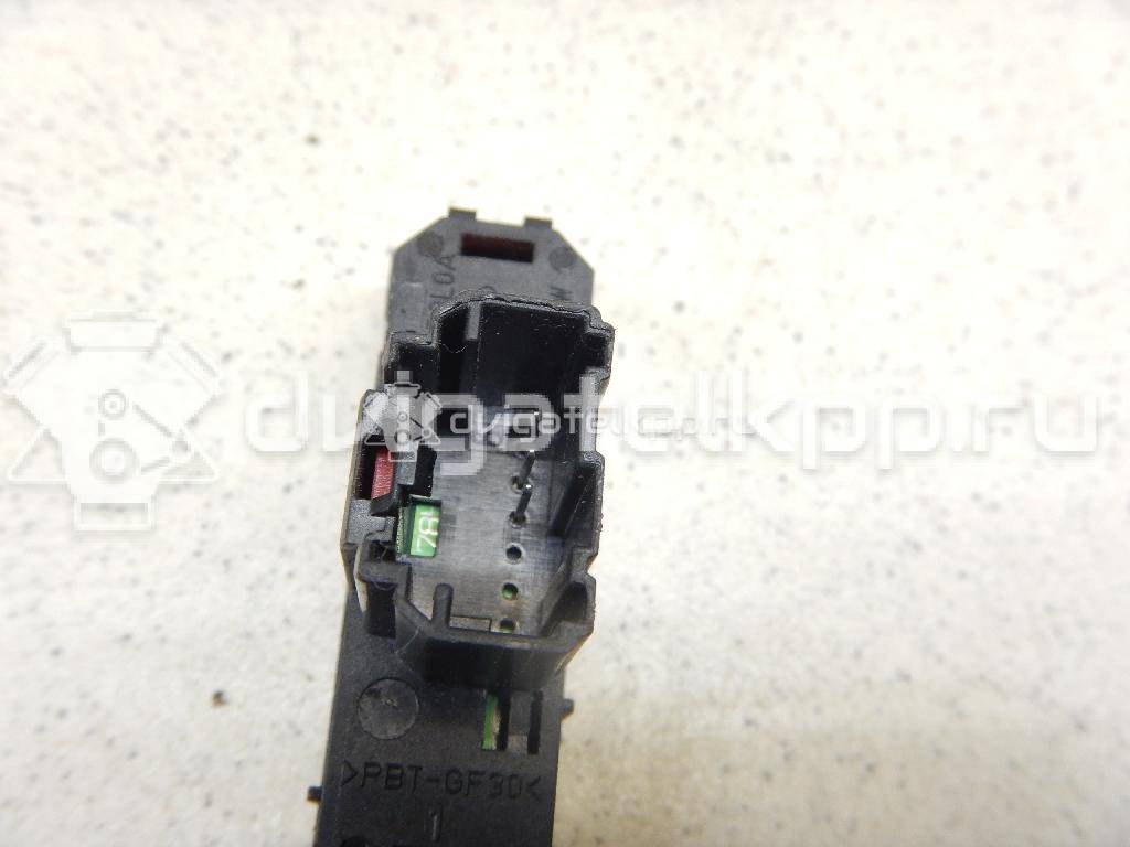 Фото Кнопка аварийной сигнализации  1553762 для Ford Galaxy / S-Max / Mondeo {forloop.counter}}