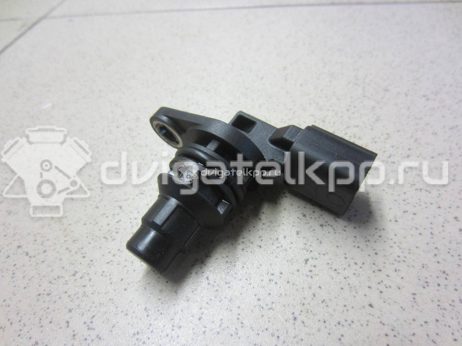 Фото Датчик положения распредвала  1801925 для Ford Fiesta / Focus / C-Max / Ka / Galaxy {forloop.counter}}