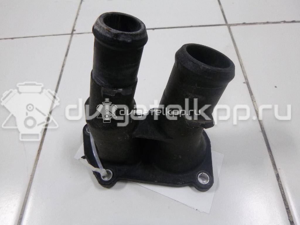 Фото Крышка термостата для двигателя IQDB для Ford Focus / C-Max / Grand 105 л.с 16V 1.6 л бензин 1707050 {forloop.counter}}