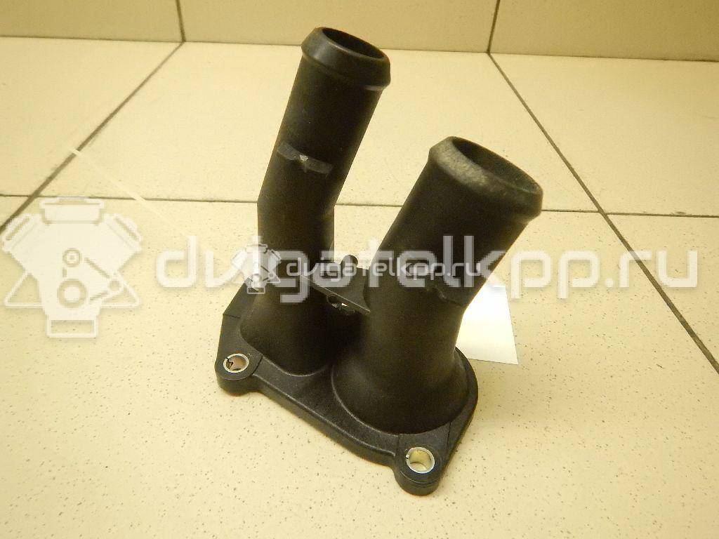 Фото Крышка термостата для двигателя IQDB для Ford Focus / C-Max / Grand 105 л.с 16V 1.6 л бензин 1707050 {forloop.counter}}