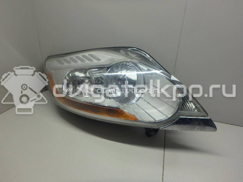 Фото Фара правая  1717360 для Ford Kuga {forloop.counter}}