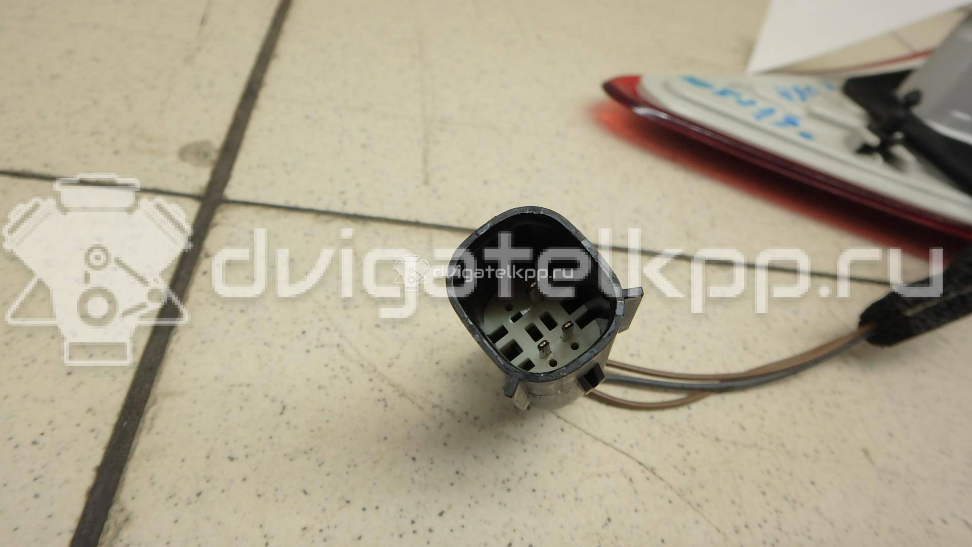 Фото Фонарь задний внутренний левый  1802506 для Ford Kuga {forloop.counter}}