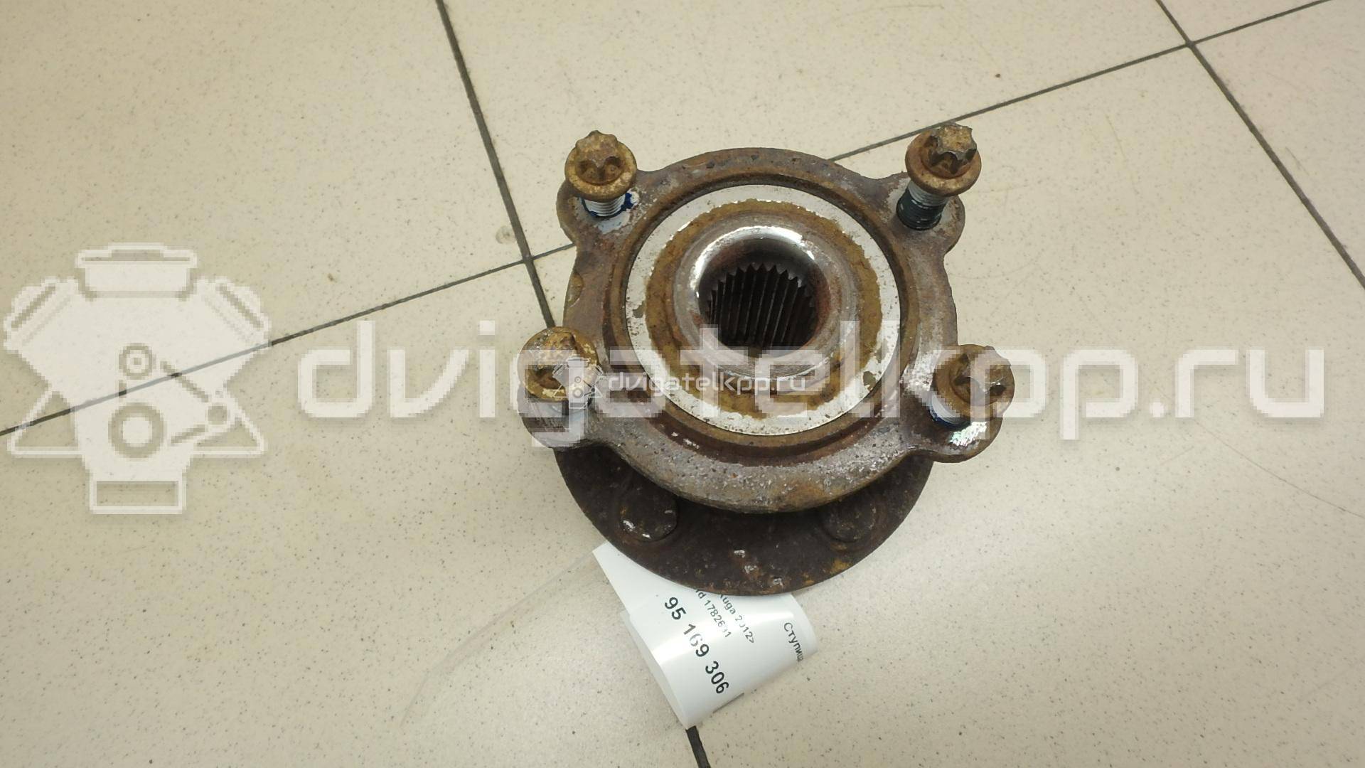 Фото Ступица задняя  1782691 для Ford Kuga {forloop.counter}}