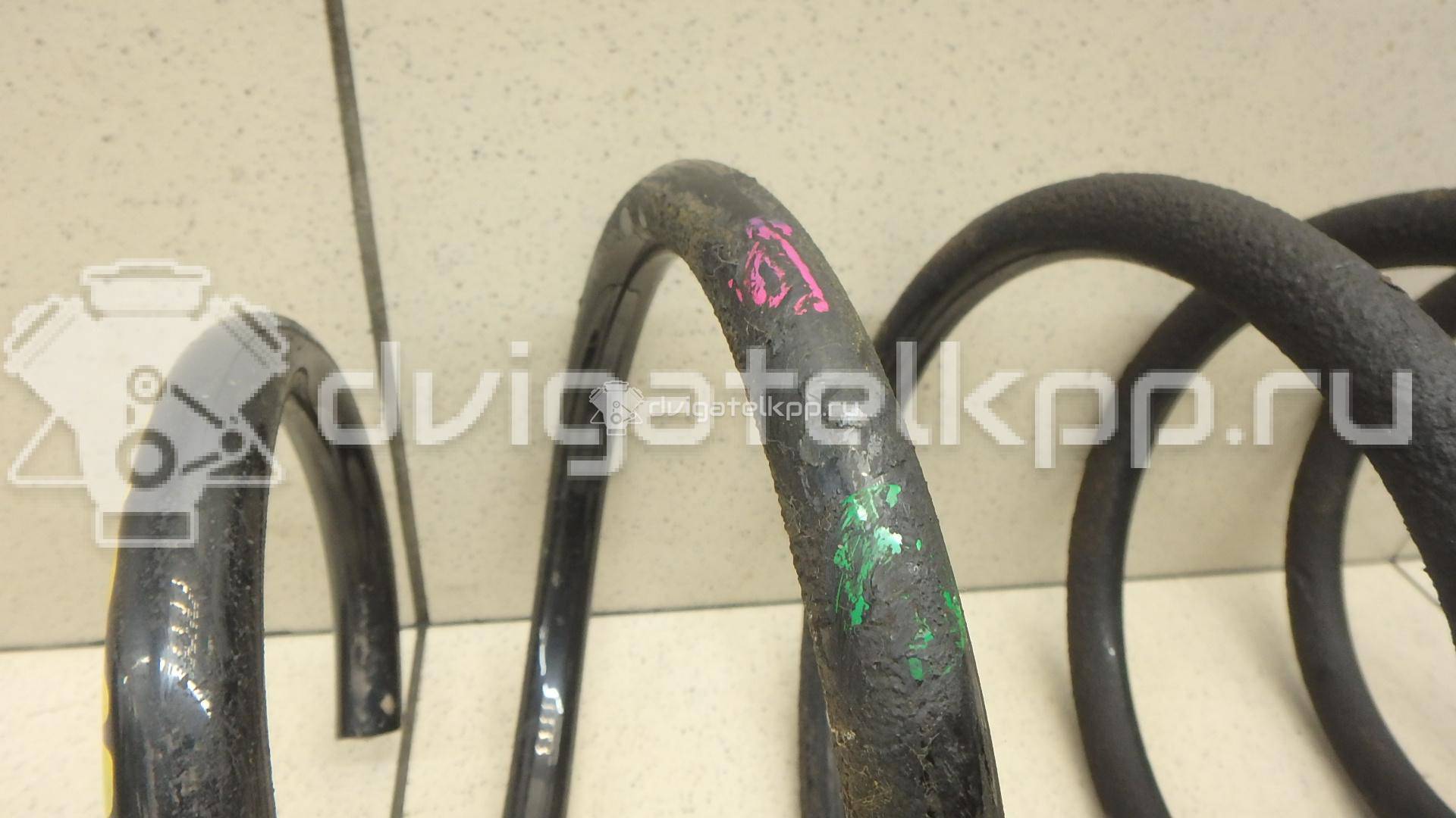 Фото Пружина передняя  1874848 для Ford Kuga {forloop.counter}}