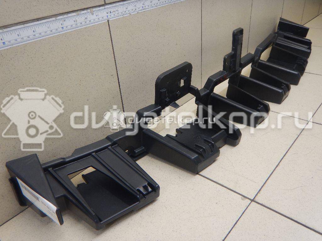 Фото Кронштейн заднего бампера  1829105 для Ford Kuga {forloop.counter}}